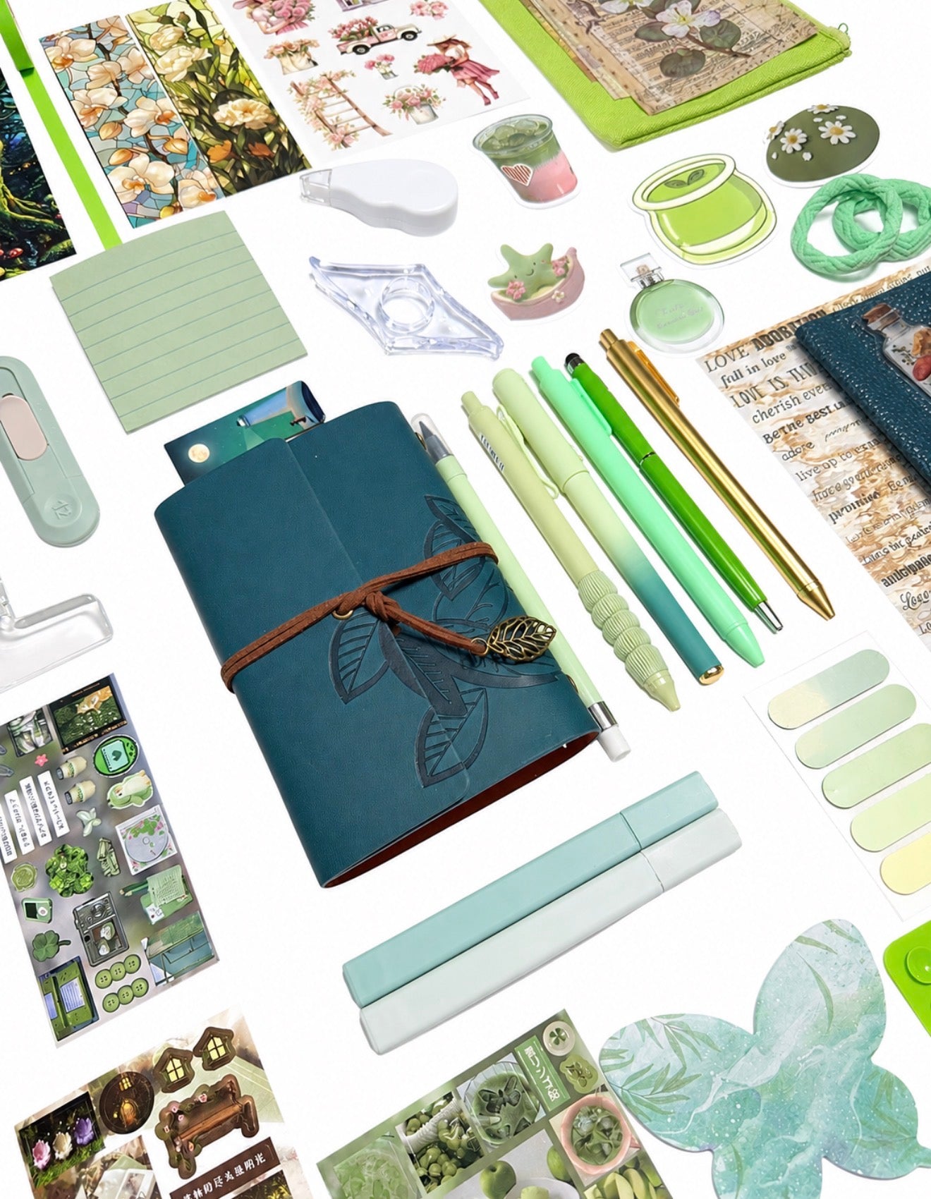 🌿 Emerald Noir — Limited Edition Aesthetic Bookish Bundle