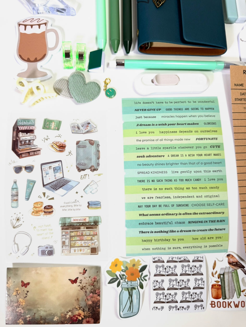 🌿 Emerald Noir — Limited Edition Aesthetic Bookish Bundle