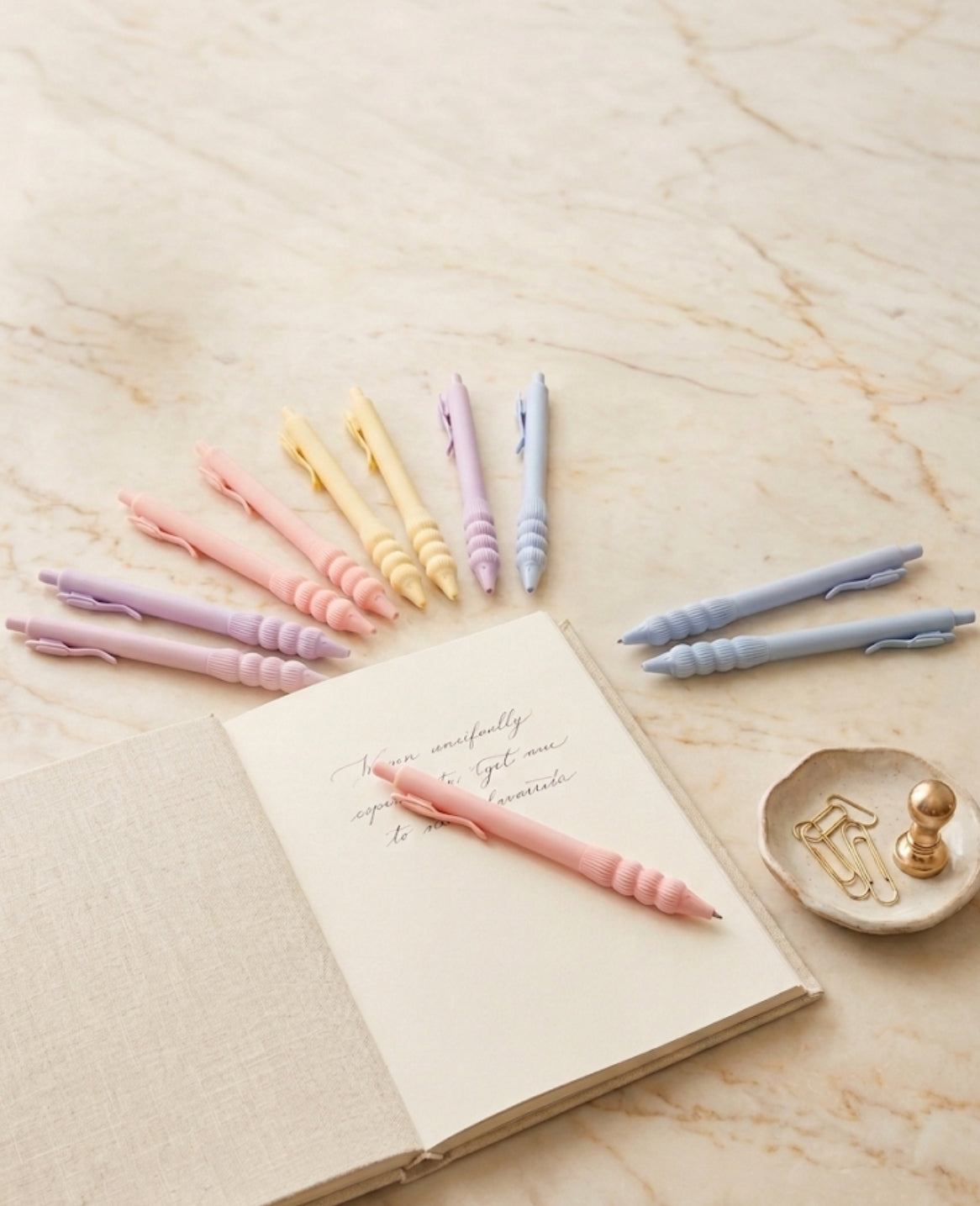 ✨ Silken Embrace — Aesthetic Soft Touch Gel Pen