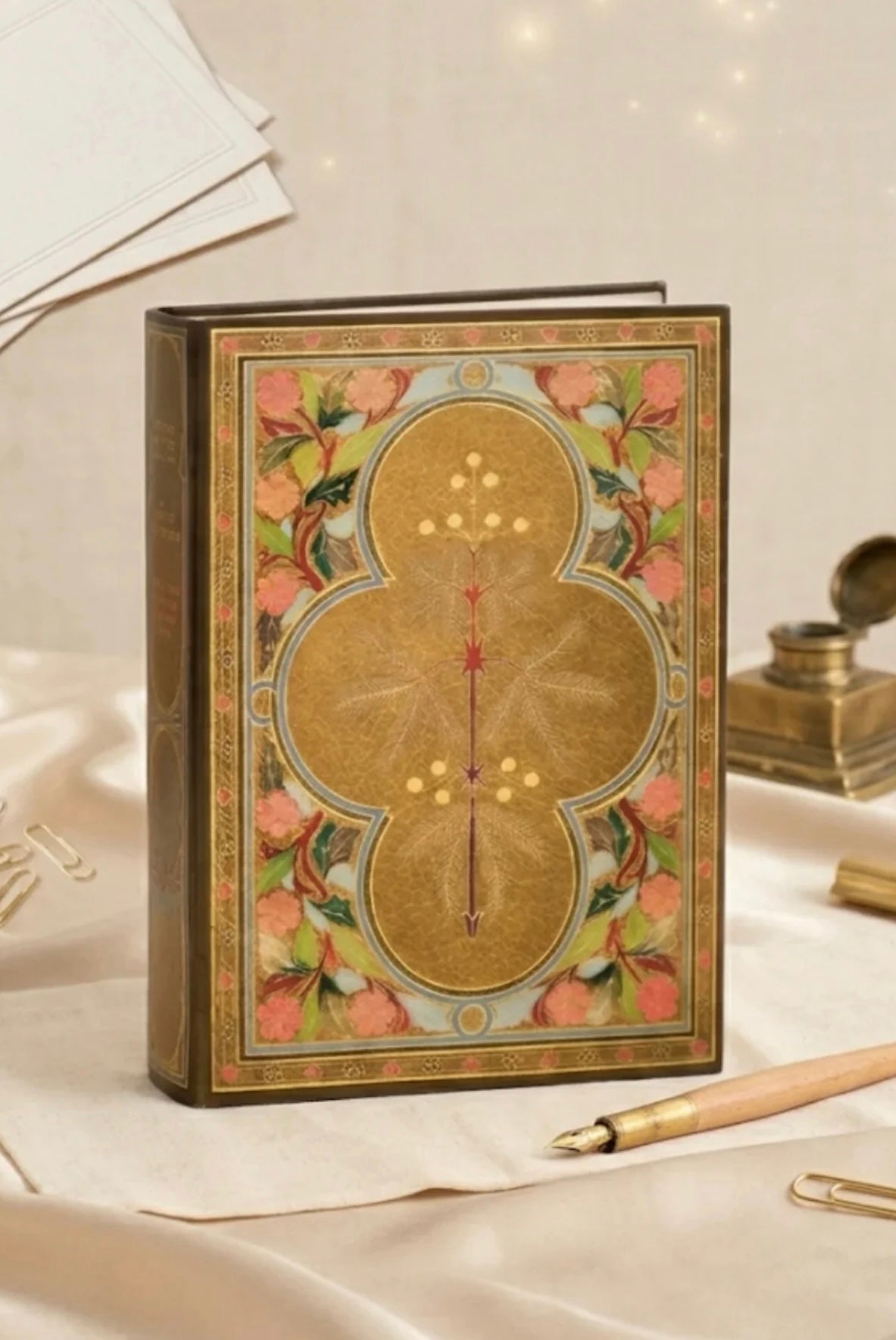 ✨ Vintage Emerald Forest Notebook — Hardcover Journal 🌿
