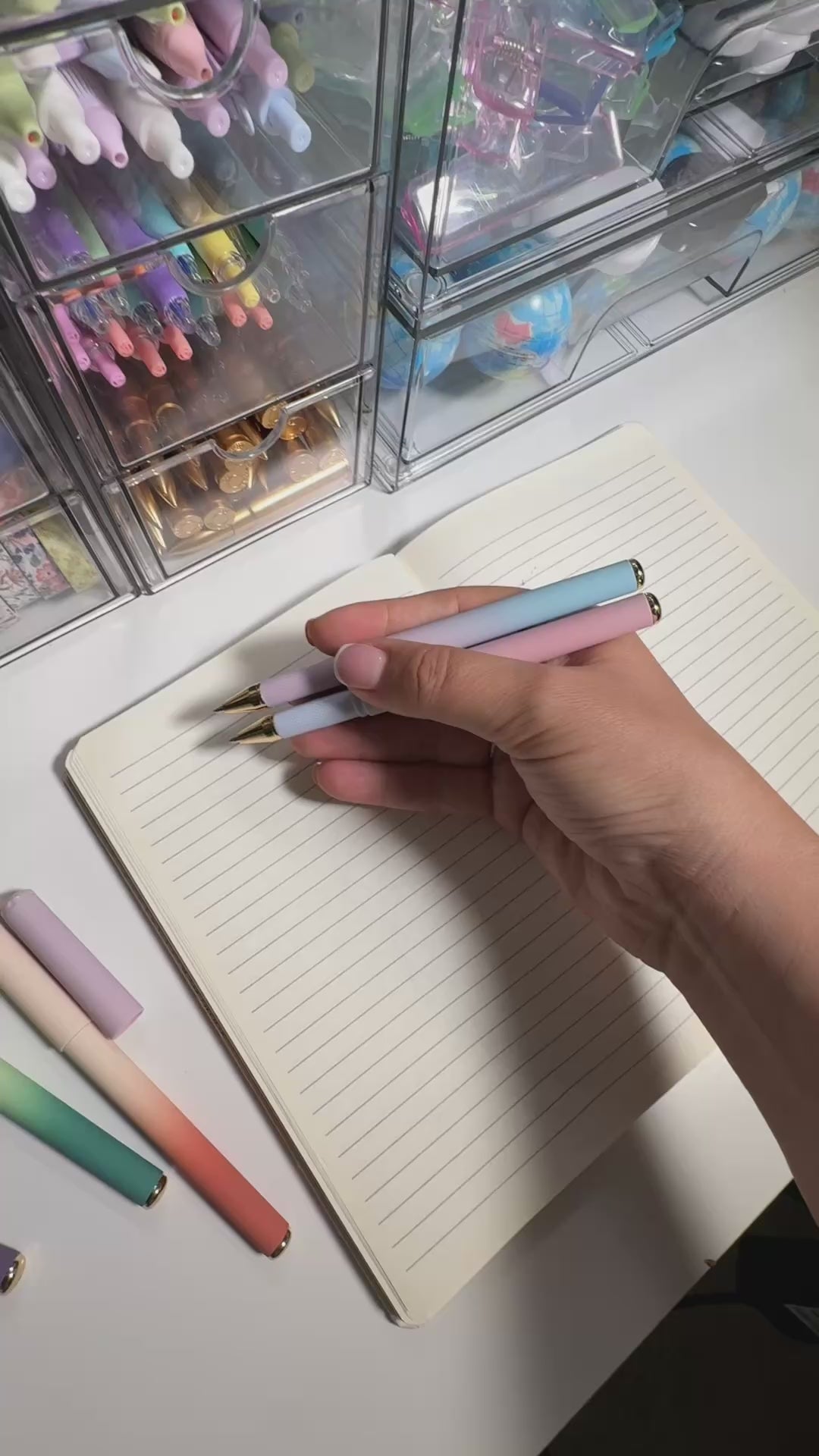 ✨ Minimal Gel Pen — Smooth Soft Touch Writing Pen