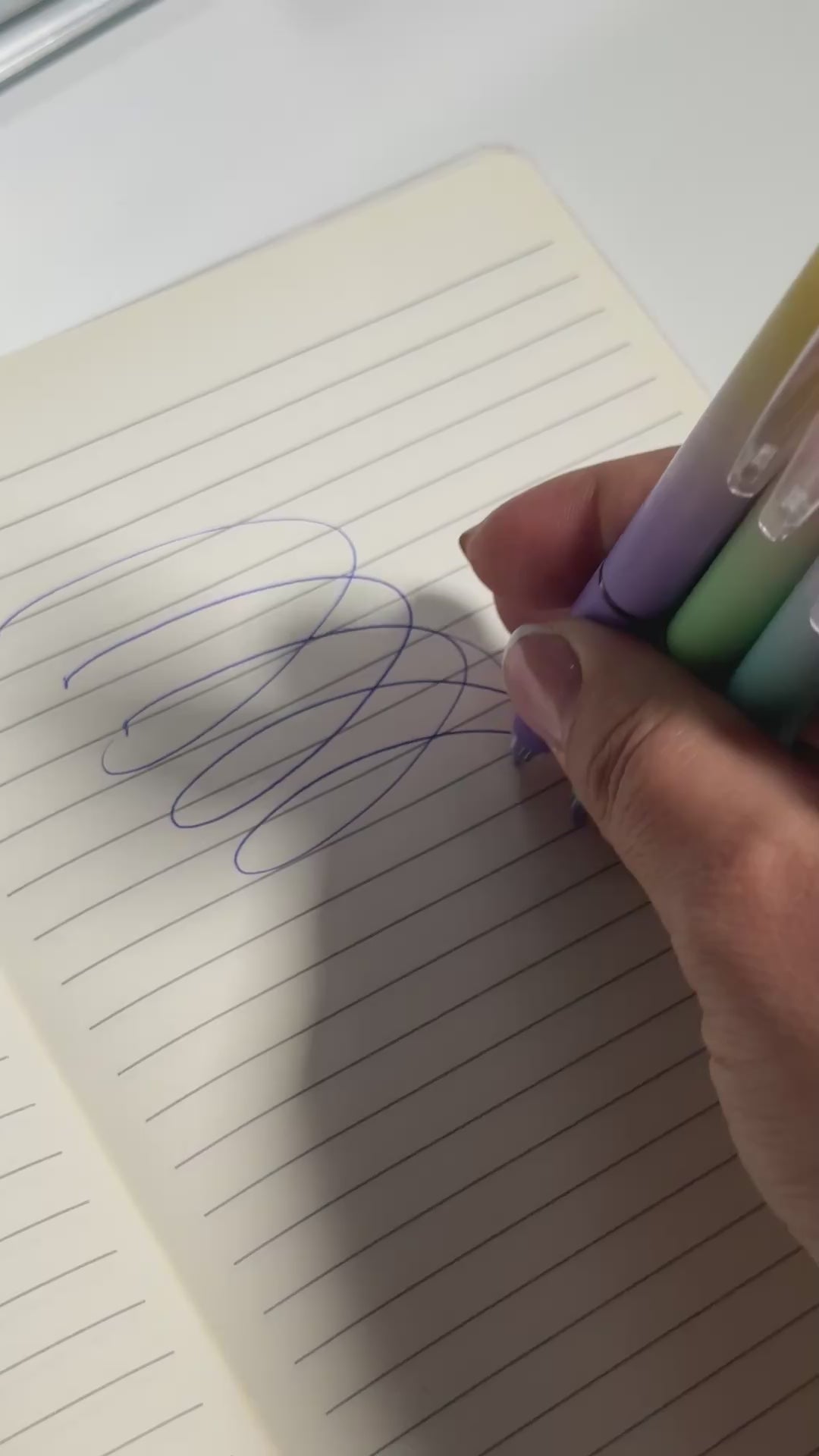 ✨ Gradient Dreams Pens — Smooth Gel Pen Set