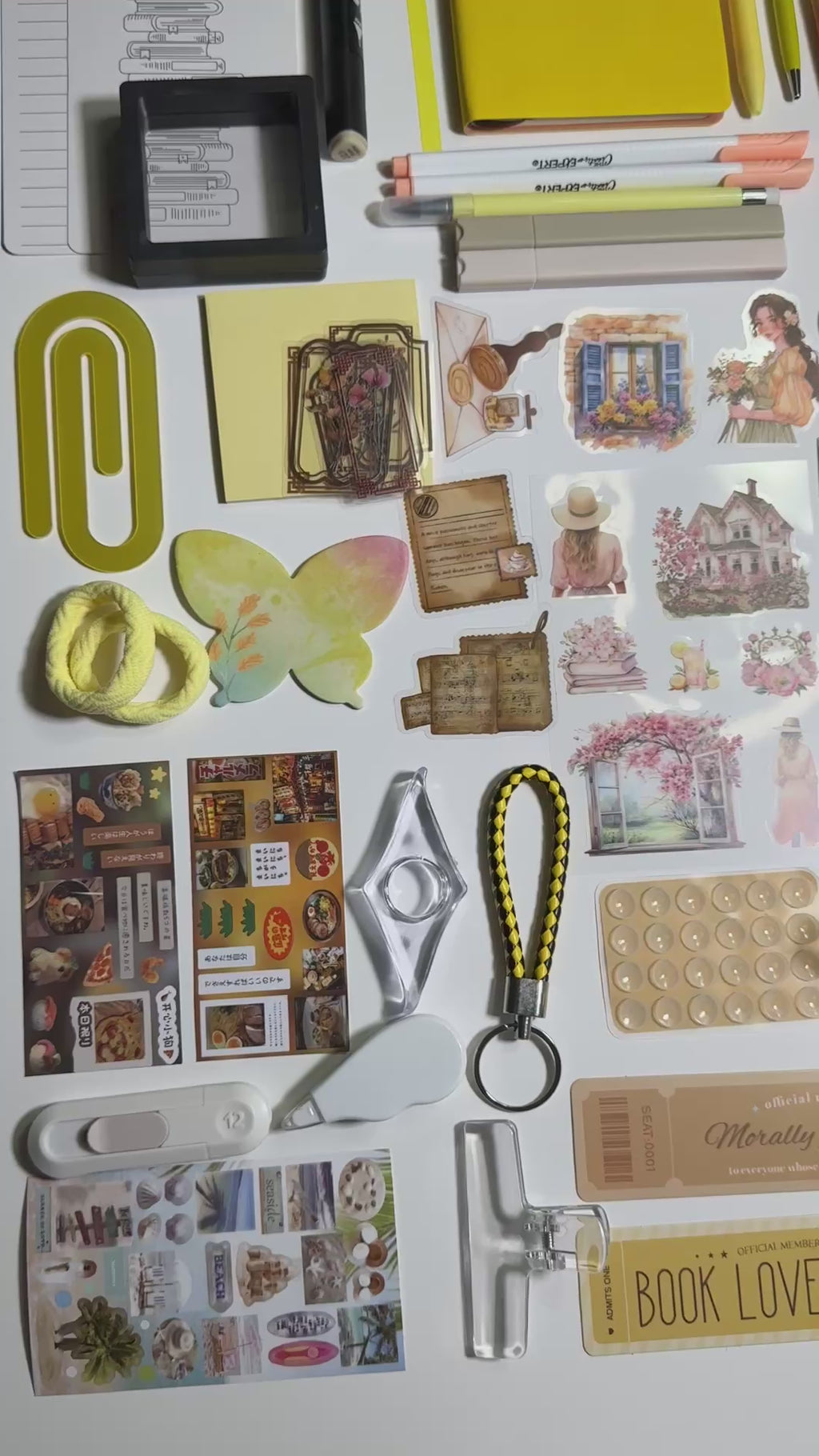 💛 NEW Yellow Golden Muse — Yellow Aesthetic Bookish Bundle